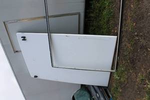 lot 56 image: Truck Bed Topper with Mounting Hardware