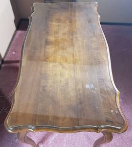 lot 302 image: Ethan Allen Office Writing Desk