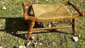 lot 921 image: Sweet Rush Foot Stool Ottoman