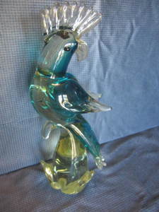 Parrot, solid glass 12.25H...