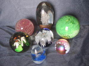 Paperweights, six up to 6.5 white ...