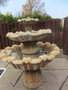 Tiered fountain, 6ft high, 55 acro...