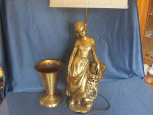 Water Gather lamp approx 40H, bras...