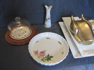 Quiche pan, cheese server, buffet t...