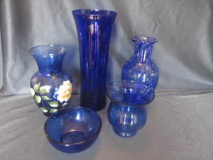 Cobalt vases 13, 10, 9, 6 with ...