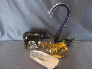 Paperweights bear, rhino, 12.5 sw...