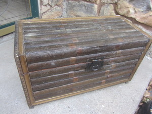 Decorative trunk, 31x15x18H, not...