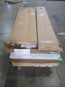 lot 316 image: WHOLESALE MIXED PALLET OF MISCELLANEOUS DOOR SLABS AND BI-FOLD DOORS