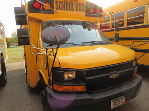 lot 629 image: 2005 CHEVY SCHOOL BUS