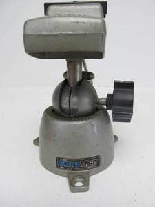 lot 82 image: PanaVise Multi Directional Bench Vise