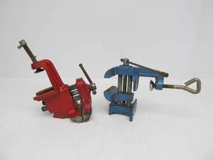 lot 85 image: Pair of Vintage Vises