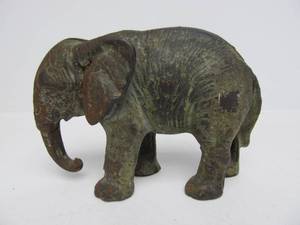 lot 87 image: Orig Antique Cast Iron Elephant Coin Bank