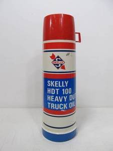 lot 200 image: Vintage SKELLY Heavy Duty Motor Oil Advertising Thermos