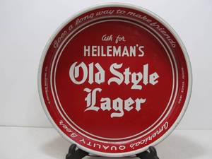 lot 208 image: Vintage 1950s Era Heilemans OLD STYLE Lager Metal Beer Tray