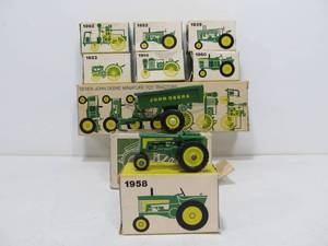 lot 249 image: Vintage Diecast JOHN DEERE Tractor Toys wOriginal Boxes