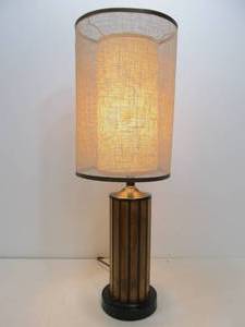 lot 261 image: Mid Century Danish Modern Small Accent Table Lamp