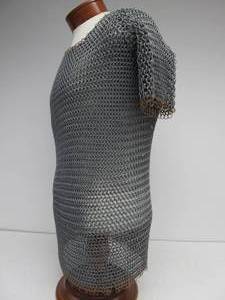 lot 306 image: Heavy Medieval Style Chain Mail - Over 20lbs
