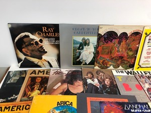 lot 170 image: Large Lot of Vinyl Records - Mixed Genre