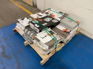 lot 4 image: Pallet of Various Vinyl Tile and Wall Tile