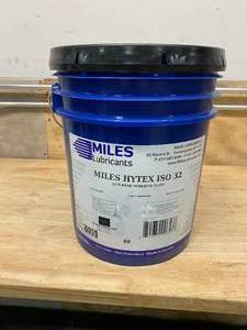lot 69 image: MILES LUBRICANTS Hytex 5 Gal. ISO 32 Anti-Wear Hydraulic Fluid Pail