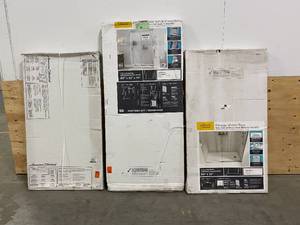 lot 103 image: AMERICAN STANDARD 4-Piece Marble Shower Wall with Shower Base in White