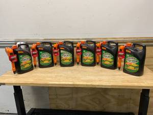 lot 108 image: SPECTRACIDE Lot of 6-  1.33 Gal. Weed Stop for Lawns with Accushot Sprayer Ready-To-Use Weed Plus Crabgrass Killer