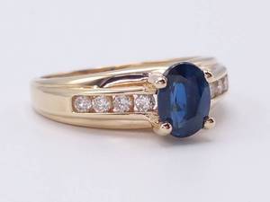 lot 12 image: 1.07 Carat Oval Twilight Blue Sapphire and Diamond Estate Ring in 14k Yellow Gold $2250 Retail