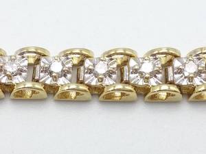 lot 17 image: 1 Carat Estate Diamond 7 Tennis Bracelet in 10k Yellow Gold $1999 Retail