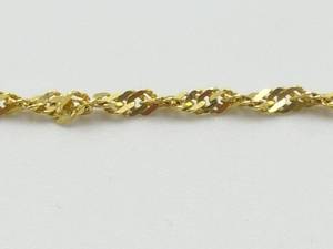 lot 33 image: 7 Italian 14k Gold Twist Braid Estate Bracelet