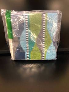 Wave Lengths Cotton Hand Towels, 59036-HAND-BLUE, NEW