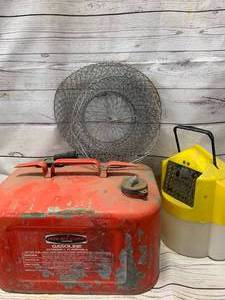 lot 85 image: Fishing Boat Gas Tank, Minnow Bucket, Fish Basket