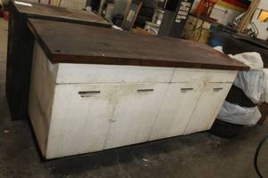 lot 84 image: Work Bench 4-Storage Doors
