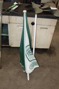 lot 39 image: California Cooler Umbrella