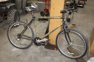 lot 49 image: Gary Fisher Design Cinelli Tiramisu 10-Speed Trail Bicycle