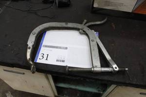 lot 31 image: Spring Compressor