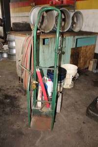 lot 61 image: Oxy-Acetylene Welder Cart, Hoses