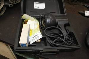 lot 26 image: Tracerline Automotive Leak Detector TP-1200A, Dye-Lite Dyes, Case