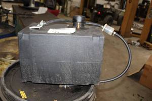 lot 76 image: Fuel Tank