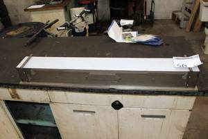 lot 56 image: Bathroom Vanity Light Bar