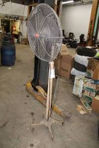 lot 126 image: Dayton Rolling Shop Fan with Dayton Air Circulator Motor 6K410