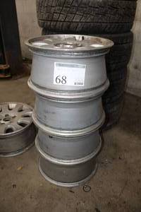 lot 68 image: Lot of (4) Audi 5-Lug Wheels 7Jx15HZ Speedline SL881