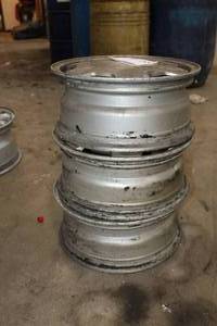 lot 69 image: Lot of (3) Audi 5-Lug Wheels