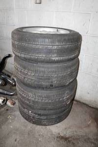 lot 125 image: Lot of (4) BMW 15 5-Lug Wheels with Michelin Premier 20560R15 91H Tires