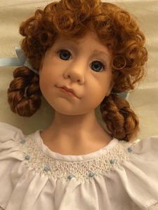 lot 19 image: Llyod Middleton Doll Collection Summer