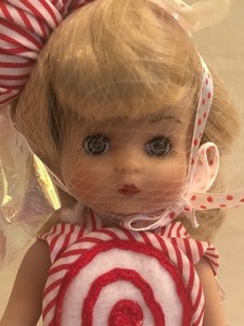 lot 24 image: Effanbee Doll