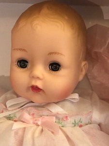 lot 51 image: Madame Alexander Doll