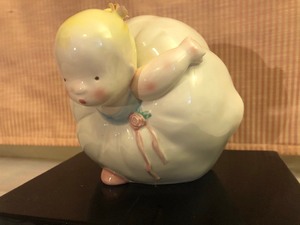 lot 67 image: Michel & Co Ballerina Ballet Girl w Ruffle Skirt Tutu Figurine Bank