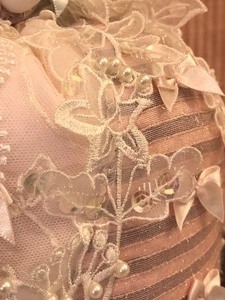 lot 70 image: Madame Alexander Pink Elizabethan Pin Cushion Doll-26480
