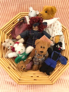 lot 79 image: Lot of Various Stuffed Animals