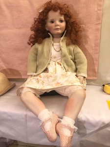 lot 73 image: Donna RuBert Doll